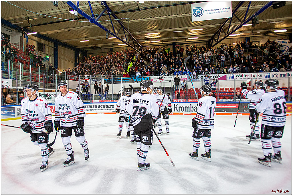 DEL; Iserlohn Roosters - Koelner Haie; Iserlohn, 17.12.2019